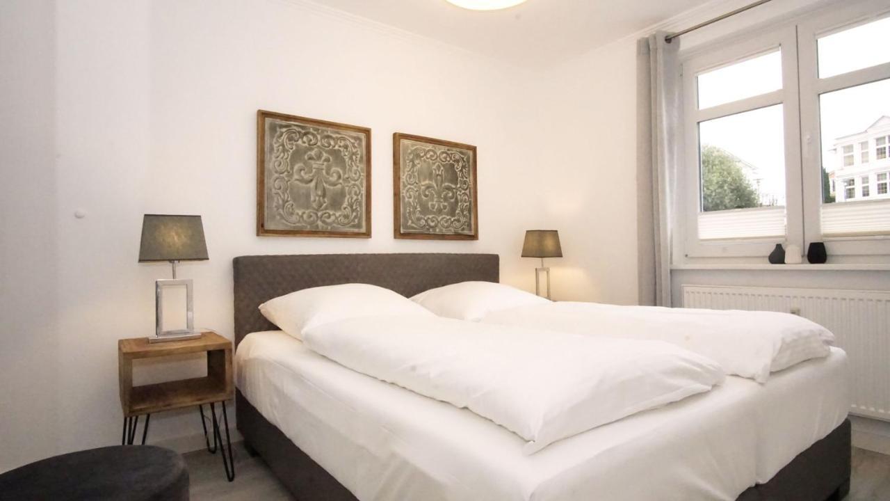 Terrasse, Gratis Nutzung Vom Ahoi Erlebnisbad Und Sauna In Sellin - Meeresblick Fewo 77 Гьорен Екстериор снимка