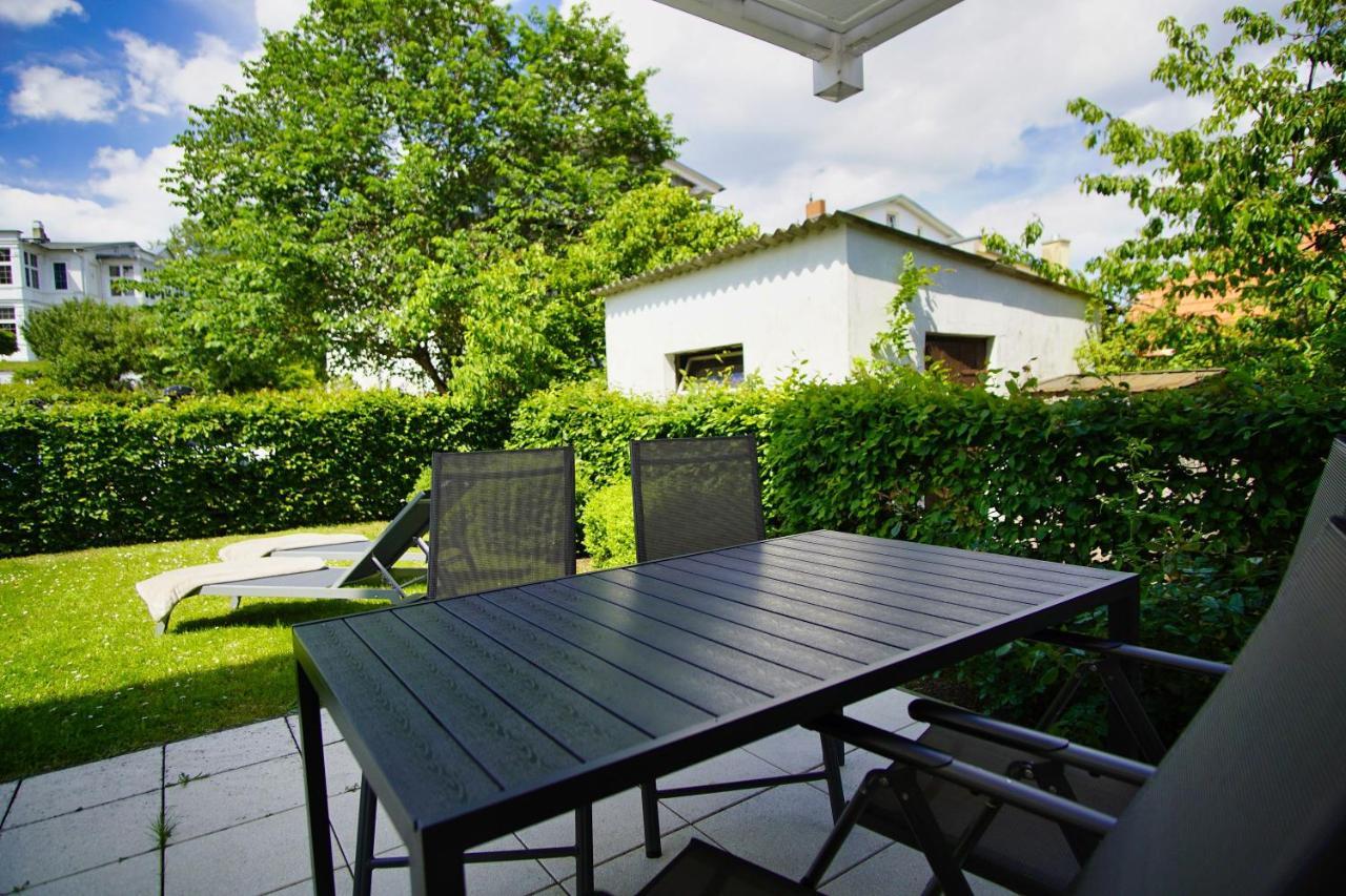 Terrasse, Gratis Nutzung Vom Ahoi Erlebnisbad Und Sauna In Sellin - Meeresblick Fewo 77 Гьорен Екстериор снимка